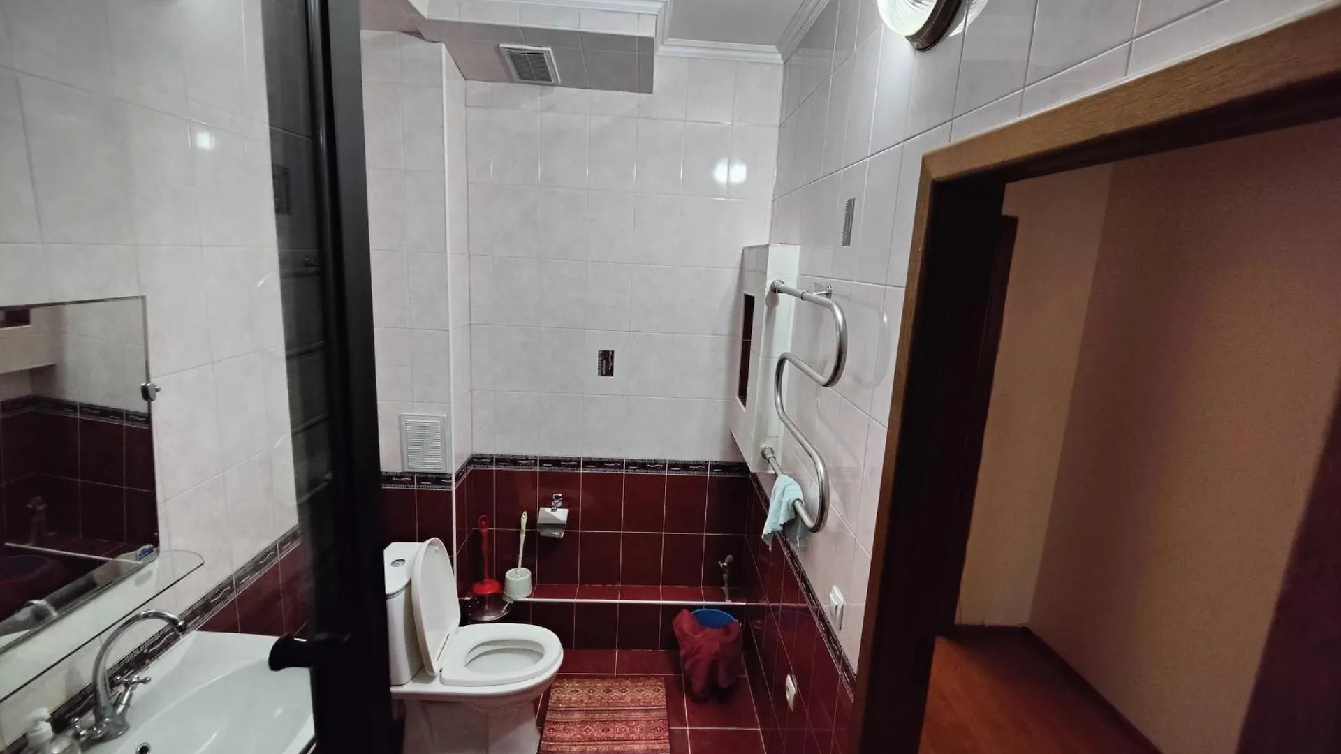 Улица Гоголя 2 Апартаменты 180 Метров Almaty Appartamento
