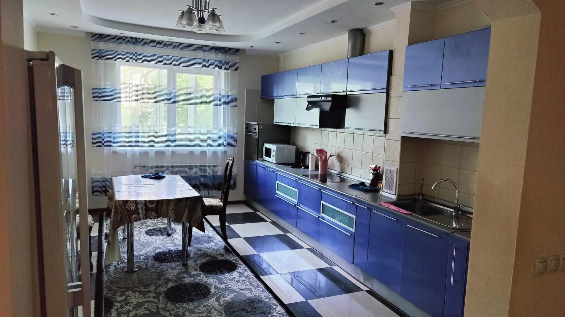Улица Гоголя 2 Апартаменты 180 Метров Almaty 0*,