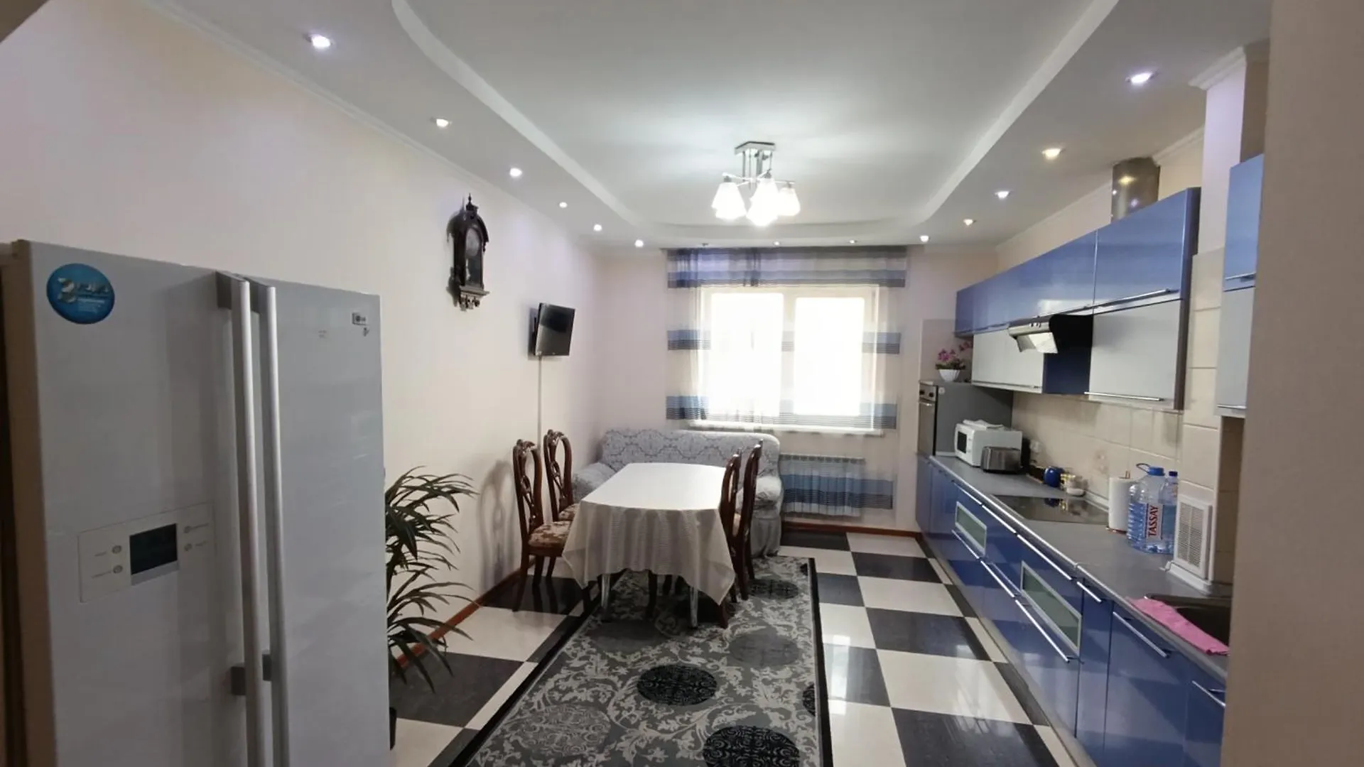 Улица Гоголя 2 Апартаменты 180 Метров Almaty 0*,  Kazakistan